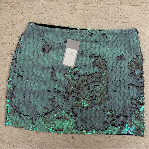Zara Reversible Sequins Mini Skirt - Picture 7 of 9